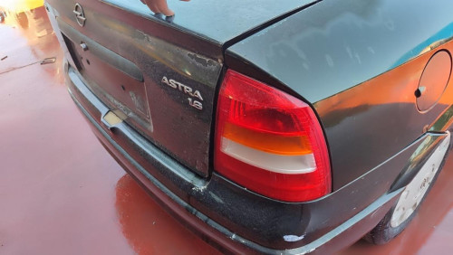 OPEL ASTRA G BERLINA 