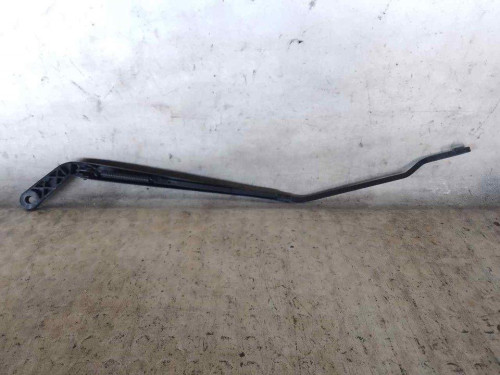 BRAZO LIMPIA DELANTERO DERECHO PEUGEOT 206 + 