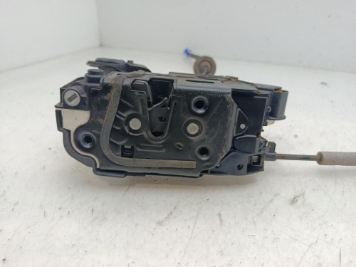CERRADURA PUERTA TRASERA IZQUIERDA Seat LEON (5F1) 