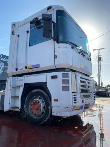  RENAULT MAGNUM 4XX.18 / 4XX.26 