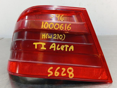  PILOTO TRASERO IZQUIERDO MERCEDES-BENZ CLASE E (BM 210) BERLINA 