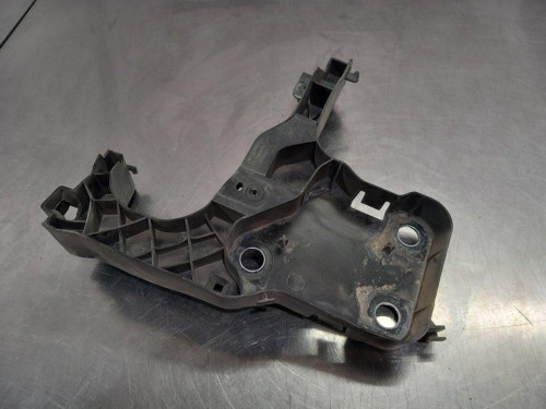  SOPORTE FARO IZQUIERDO RENAULT MEGANE II BERLINA 5P 