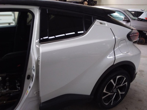 PUERTA TRASERA IZQUIERDA Toyota C-HR (X10) 