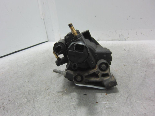  BOMBA INYECCION Renault MEGANE III BERLINA 5P 