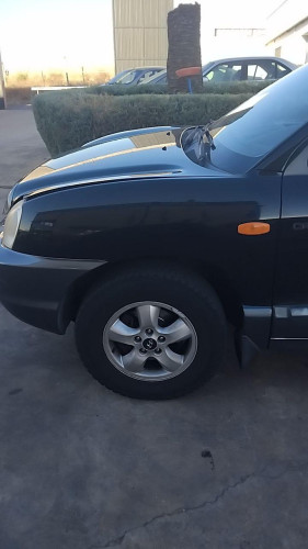 ALETA DELANTERA IZQUIERDA Hyundai Santa Fe (SM)(2001->) HYUNDAI Santa Fe (SM)(2001->) 