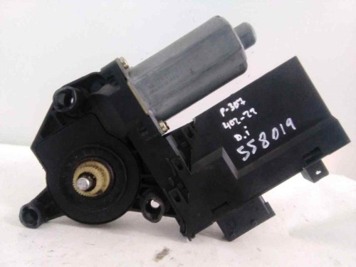  MOTOR ELEVALUNAS DELANTERO IZQUIERDO Peugeot 307 (S1)(04.2001) 