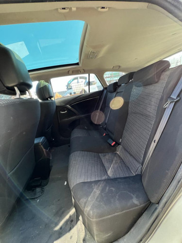 TOYOTA AVENSIS CROSS SPORT (T27) de segunda mano