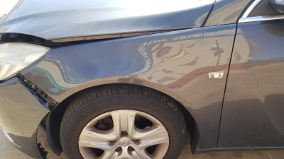 ALETA DELANTERA IZQUIERDA Opel Insignia Berlina (2008->)