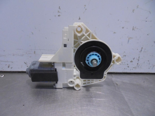 MOTOR ELEVALUNAS TRASERO IZQUIERDO AUDI A6 AVANT (4G5) 