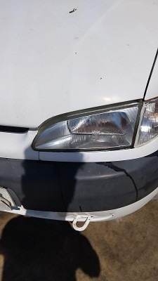 FARO IZQUIERDO Peugeot Partner (S2)(2002->)