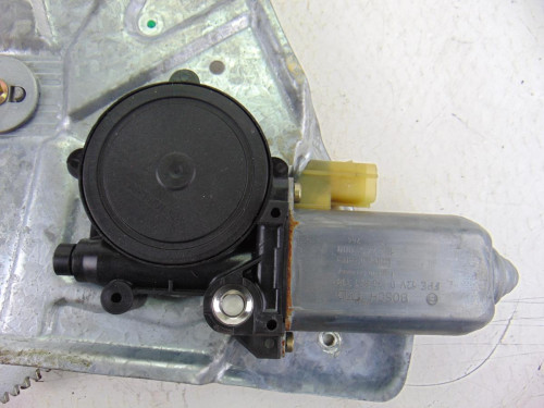  ELEVALUNAS DELANTERO DERECHO LAND ROVER RANGE ROVER (LP) 
