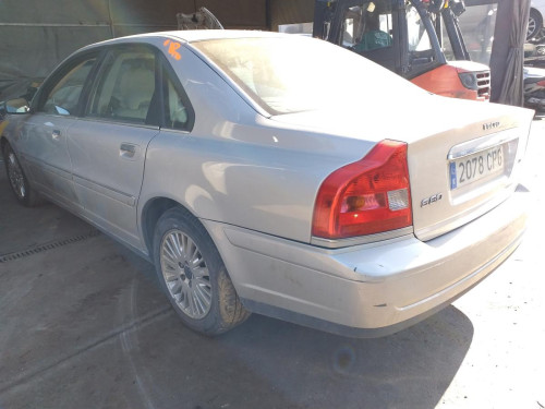  VOLVO S80 BERLINA 