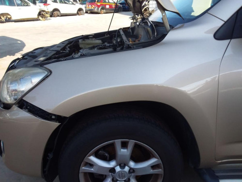 ALETA DELANTERA IZQUIERDA Toyota RAV4 (A3) 