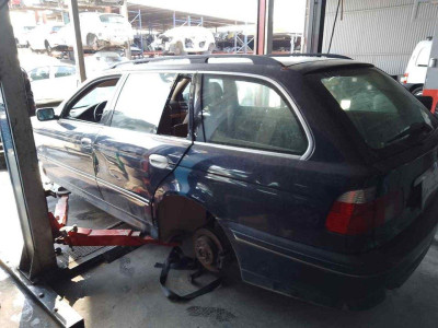 BMW SERIE 5 TOURING (E39)