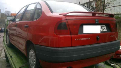 SEAT CORDOBA BERLINA (6K2)