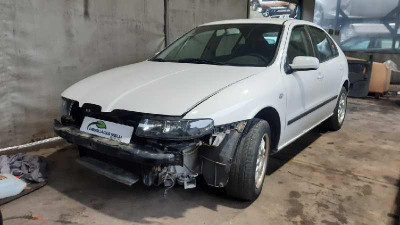 SEAT LEON (1M1)