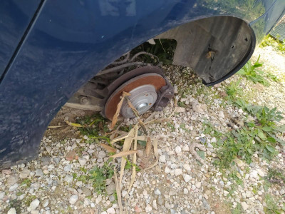 PASO RUEDA TRASERO IZQUIERDO