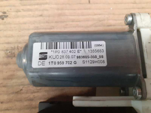  MOTOR ELEVALUNAS DELANTERO DERECHO 