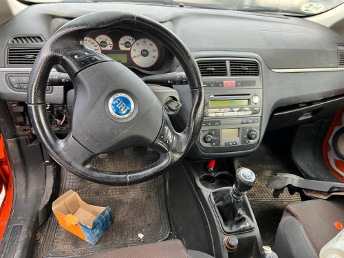  FIAT GRANDE PUNTO (199) 