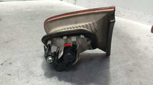 PILOTO TRASERO IZQUIERDO INTERIOR Audi A4 BERLINA (8E) 