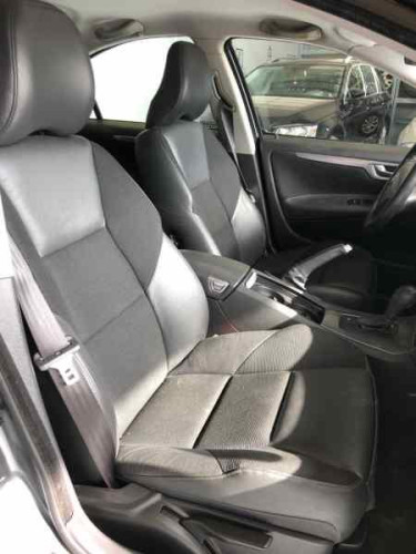  VOLVO S60 BERLINA 