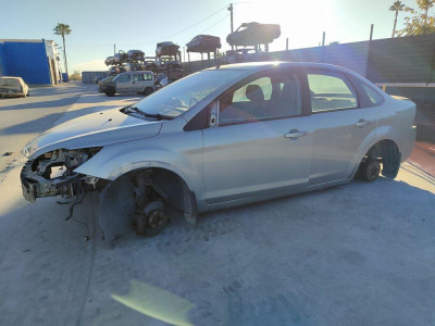 FORD FOCUS BERLINA (CB4)