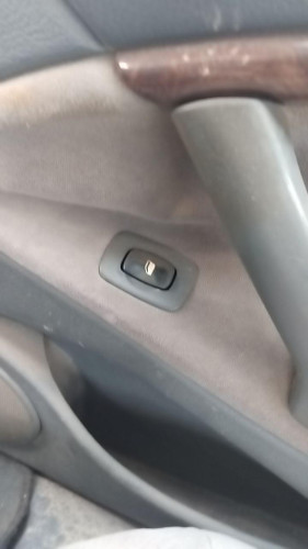 MANDO ELEVALUNAS TRASERO DERECHO Citroen C5 Berlina (2001->) Citroen C5 Berlina (2001->) 