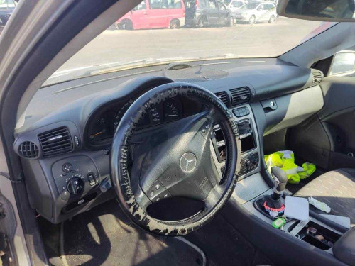  MERCEDES-BENZ CLASE C (BM 203) SPORTCOUPE 