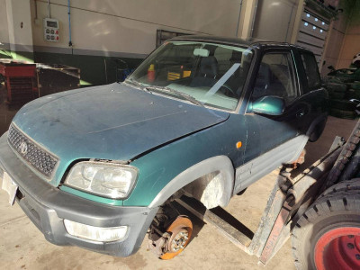TOYOTA RAV4 FUNCRUISER (A1)