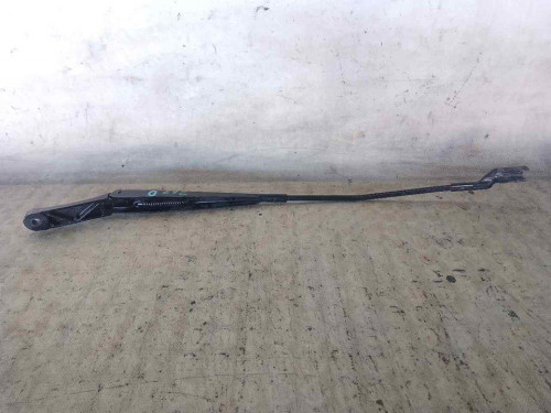 BRAZO LIMPIA DELANTERO DERECHO VOLKSWAGEN POLO V (6R1) 