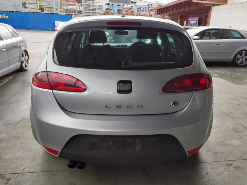  SEAT LEON (1P1) 