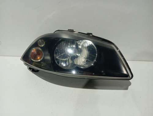  FARO DERECHO SEAT IBIZA (6L1) 