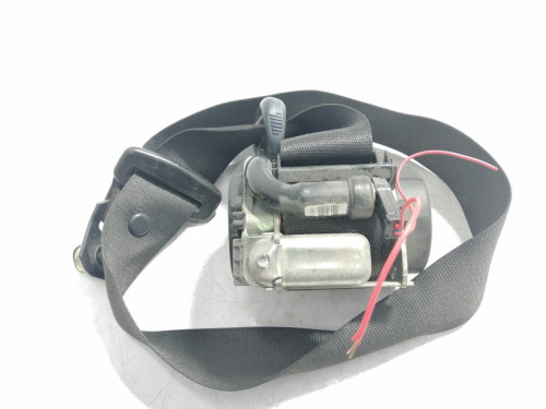 CINTURON SEGURIDAD DELANTERO DERECHO MITSUBISHI COLT CZ3 BERL. 3 (Z30) 