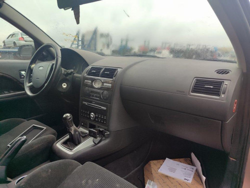  FORD MONDEO BERLINA (GD) 
