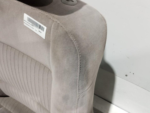  ASIENTO DELANTERO IZQUIERDO 