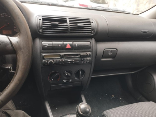 SEAT LEON (1M1) — автомобиль-донор на запчасти 