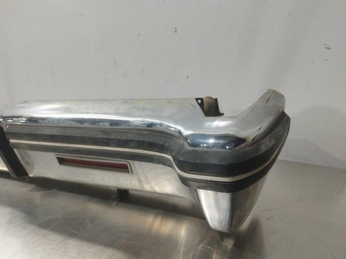  PARAGOLPES TRASERO CADILLAC ELDORADO TC 