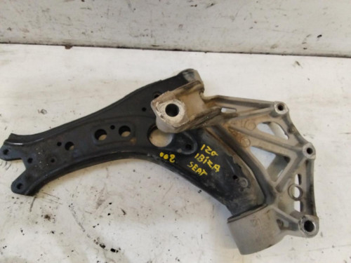 BRAZO SUSPENSION DELANTERO IZQUIERDO 