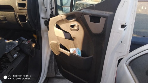  RENAULT MASTER III VOLQUETE DOBLE CABINA 