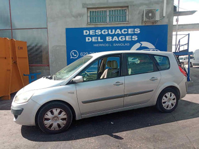 RENAULT SCENIC II (JM)