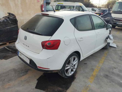  SEAT IBIZA BERLINA (6J5) 