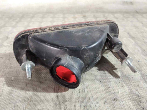 FARO ANTINIEBLA TRASERO DERECHO Suzuki SWIFT (AGZ/AZH/NZ) 