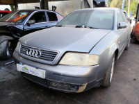 AUDI A6 BERLINA (4B2)