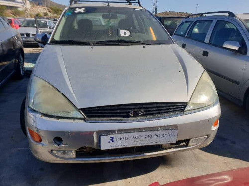  FORD FOCUS BERLINA (CAK) 