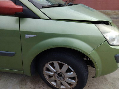 ALETA DELANTERA DERECHA Renault Scenic II (JM)(2003->)