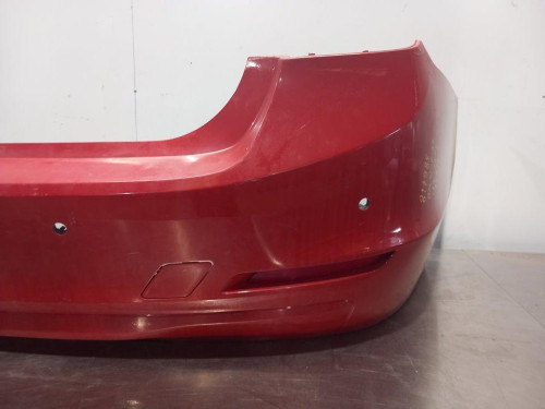 PARAGOLPES TRASERO 