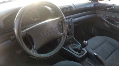 AUDI A4 BERLINA (B5) — автомобиль-донор на запчасти 