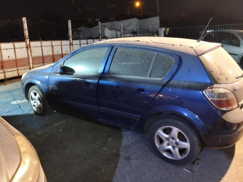 OPEL ASTRA H BERLINA — Donor Vehicle for Used Parts 