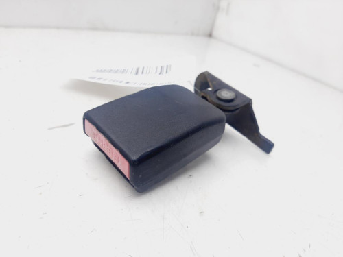 ENGANCHE CINTURON TRASERO DERECHO RENAULT LAGUNA III GRANDTOUR 