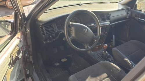  OPEL VECTRA B BERLINA 